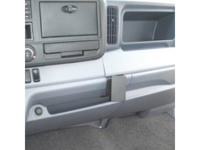 ProClip - Mitsubishi Fuso Canter 2010-2019 Angled mount