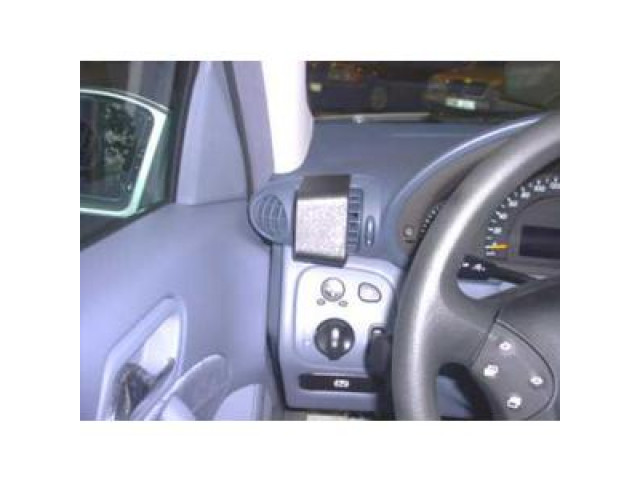 ProClip - Mercedes Benz C-Klasse (180-320) 2000-2006 / CLC-Klasse 2009-2011 Left mount