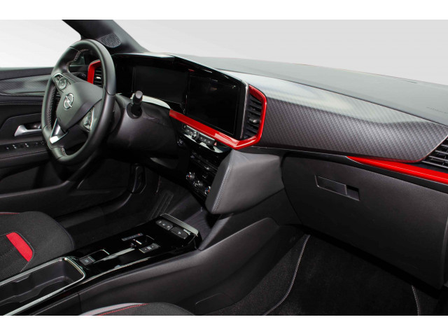 Opel Mokka X 2020- Kleur: Zwart