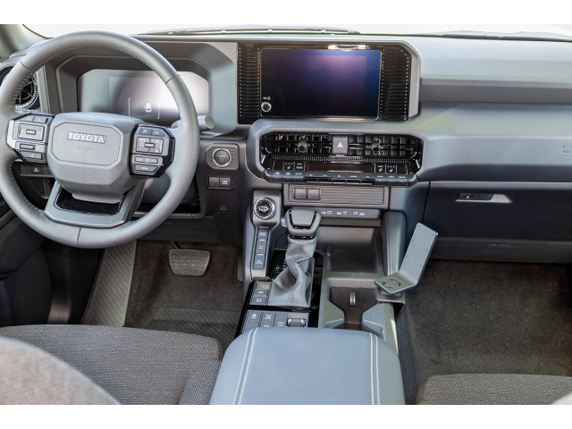 Proclip Toyota LandCruiser 24- Console mount Proclip Toyota LandCruiser 24- Console mount