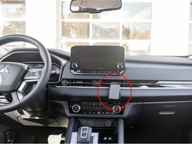 ProClip - Mitsubishi Outlander 2022-2024 Angled mount