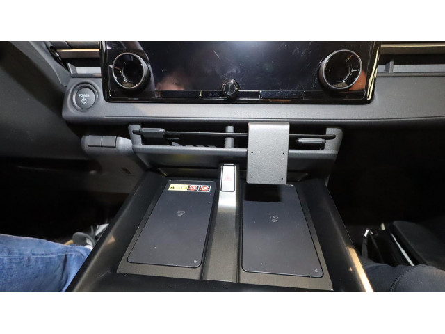 ProClip - Toyota bZ4X 2026- Angled mount