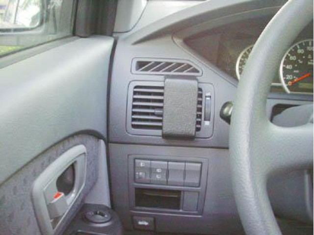 ProClip - Kia Carens II 2003-2006 Left mount