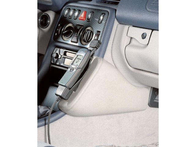 Mercedes Benz CLK-Klasse (W208) 1997-04/2002 Kleur: Zwart